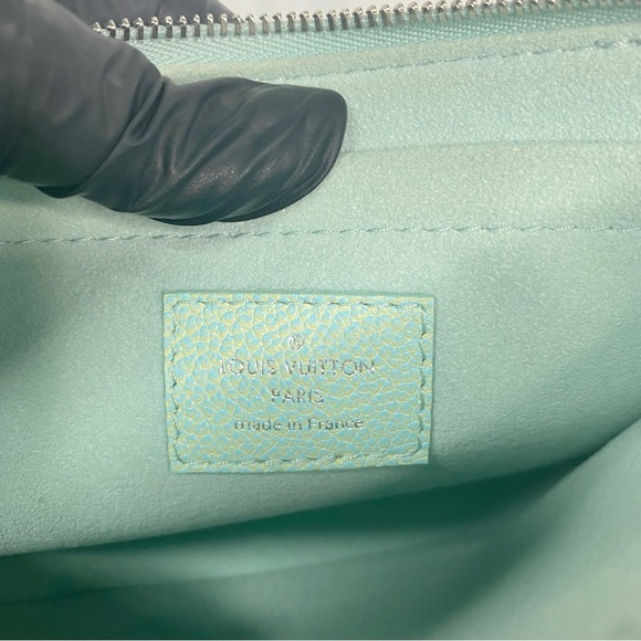 Louis Vuitton Limited Edition Multi Pochette - Picture 9 of 10